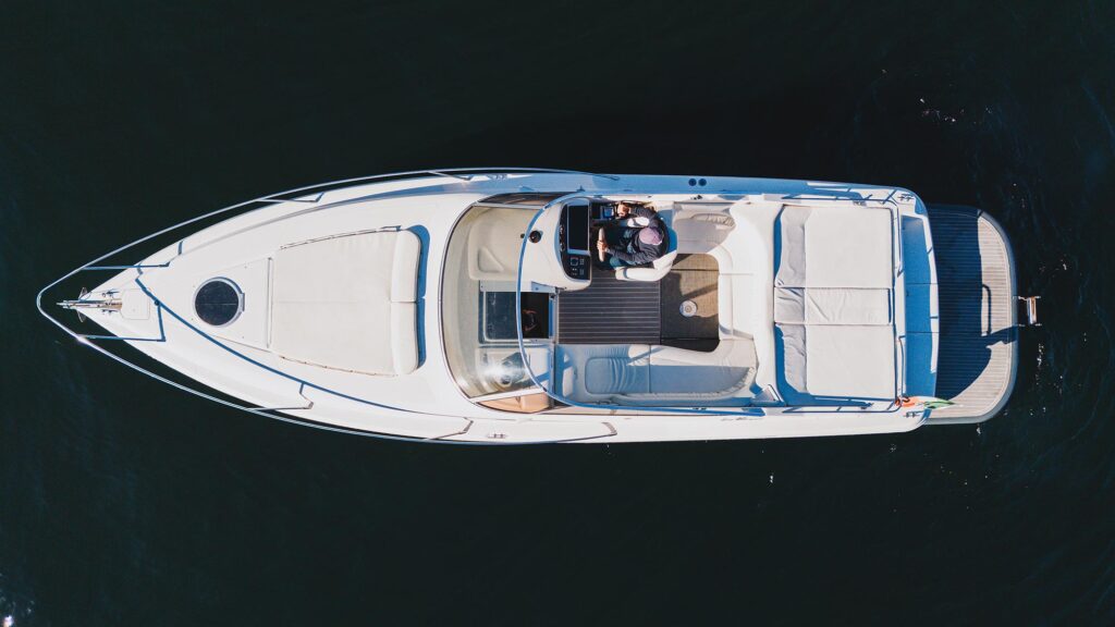 DJI_20251028115331_0014_D-lakecomophoto.it-28-ottobre-2025-11.53-FC8482-PX-7257-x-4082