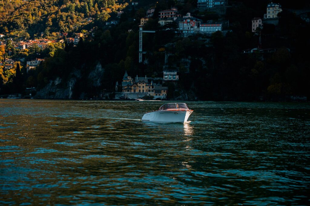 _IRL8612-lakecomophoto.it-28-ottobre-2025-11.43-DC-S5M2-PX-6000-x-4000